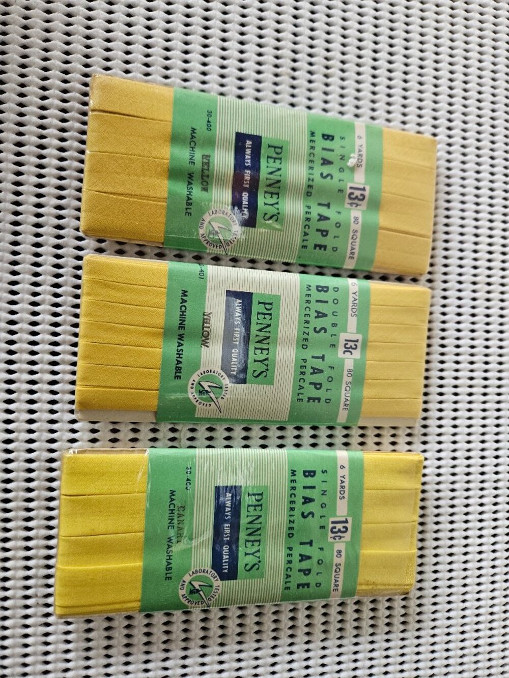 Vintage Rick Rack packages   G12